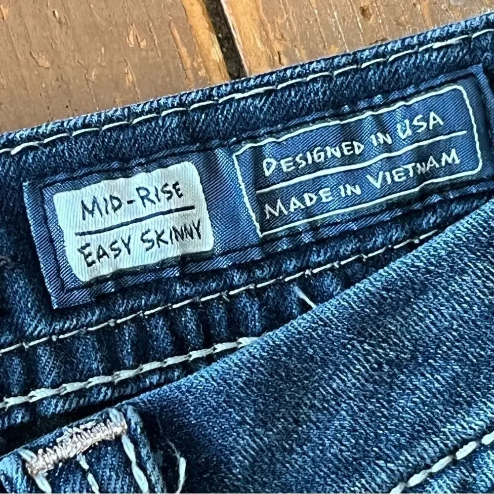 Miss Me Women’s Mid Rise Easy Skinny Embellished Pockets Y2K Jeans - Picture 4 of 10